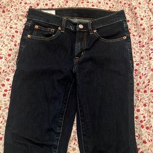 Gap jeans size 28